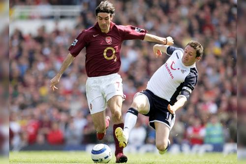 Robert Pires, în acțiune în tricoul lui Arsenal // foto: Guliver/gettyimages