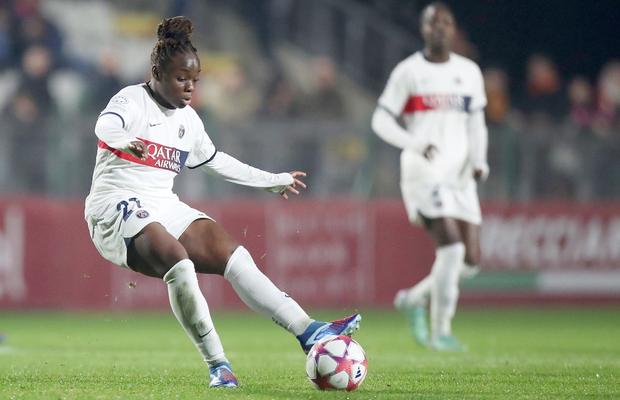 Fotbalista Tabitha Chawinga a fost obligată să se dezbrace pe teren pentru a demonstra că este femeie » Declarația cutremurătoare: „M-ar fi putut ucide? M-am simțit umilită”