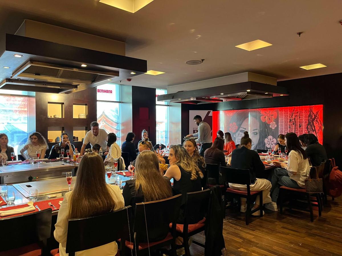 Spectacol inedit de live cooking pentru sportivele clubului Rapid