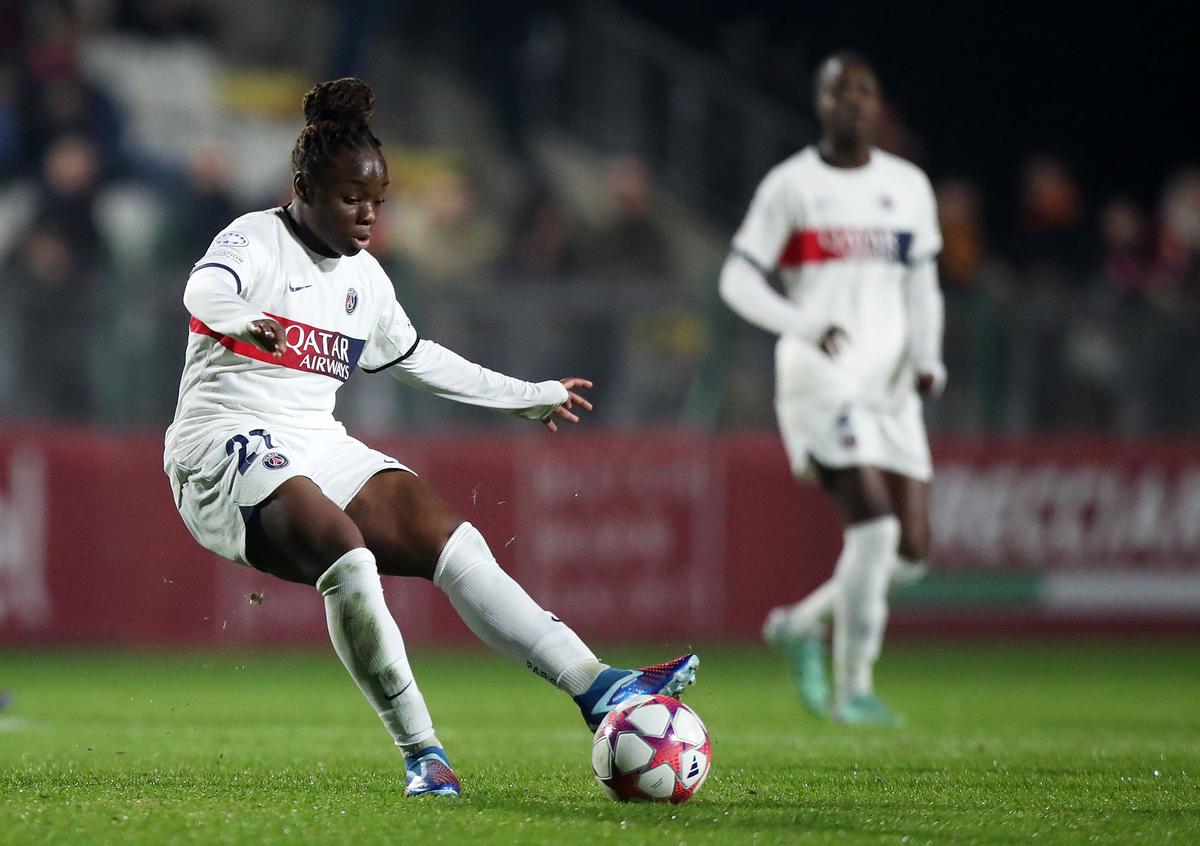 Fotbalista Tabitha Chawinga a fost obligată să se dezbrace pe teren pentru a demonstra că este femeie » Declarația cutremurătoare: „M-ar fi putut ucide? M-am simțit umilită”