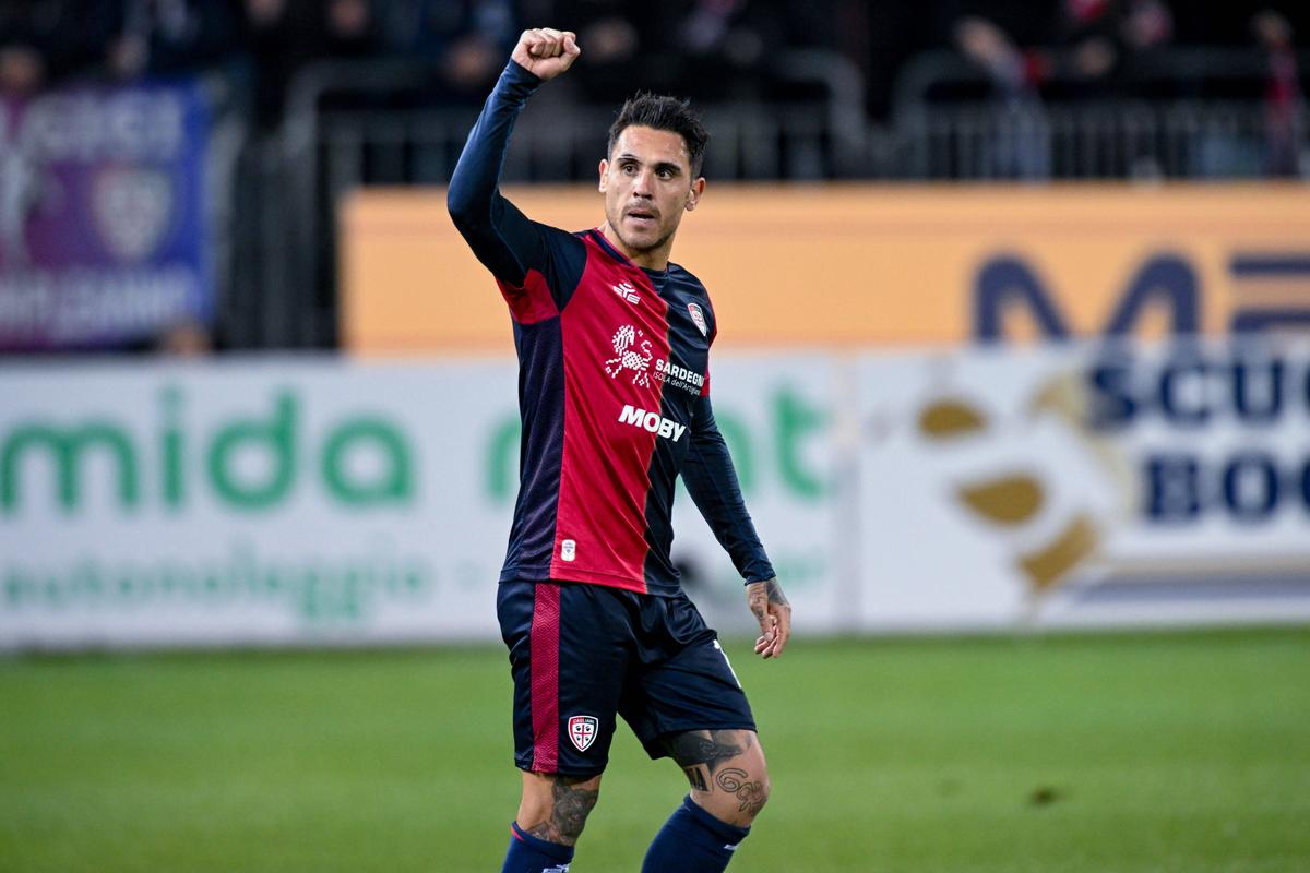 Se umple infirmeria! Noi probleme pentru Mircea Lucescu: Florinel Coman s-a accidentat în Cagliari - Genoa