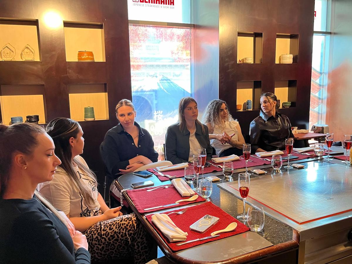 Spectacol inedit de live cooking pentru sportivele clubului Rapid