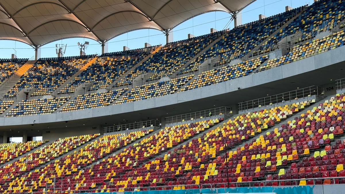 Dezastrul de la Arena Națională s-a accentuat după ninsorile recente: tavanul „a înflorit”
