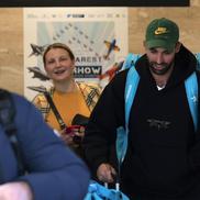 Românul Adrian Boitan a revenit azi în țară, după o săptămână trăită cu emoții în Emiratele Arabe Unite / FOTO: Andrei Furnigă (GSP)