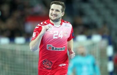 Pleacă după 8 sezoane! Dinamo pierde un jucător emblematic » Unde va juca din vară