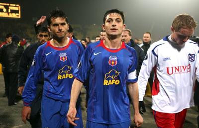 20 de ani de la sezonul UEFAntastic reușit de FCSB! » Ce s-a întâmplat atunci în grupă e incredibil + schimbarea de antrenor venită de nicăieri