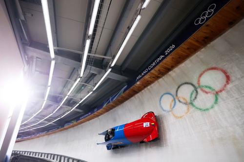 Mihai Tentea (27 de ani) și George Iordache (22 de ani), locul 5 la bob la Jocurile Olimpice de la Milano-Cortina/Foto: Getty Images