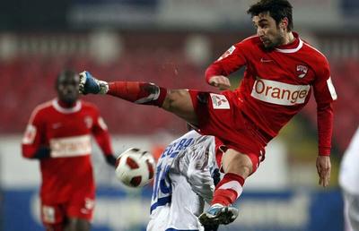 EXCLUSIV Un fost fotbalist de la Dinamo despre viața de fotbalist din Belarus: „Nu pot refuza să joc”