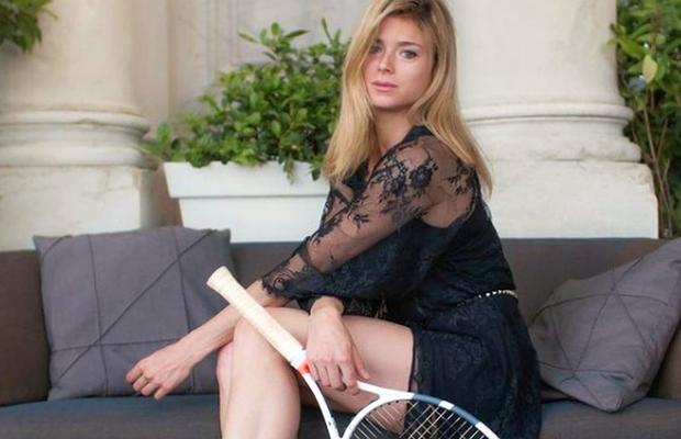 Una dintre cele mai sexy jucătoare din WTA, ironizată din cauza fotografiilor postate: „Îmbracă-te, că poate mai câștigi și tu ceva!”