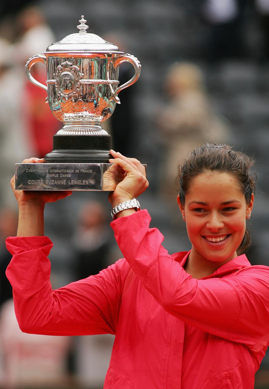 Ana Ivanovic, campioană la Paris în 2008 FOTO Guliver/Gettyimages Revenire senzațională în tenis » Ana Ivanovic se întoarce după patru ani și jumătate