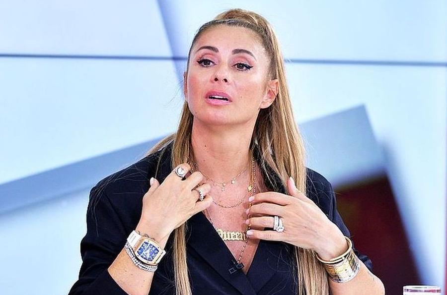 Anamaria Prodan, impresar, foto: GSP Anamaria Prodan, audiată azi la DNA » Motivul pentru care a fost chemată de procurori