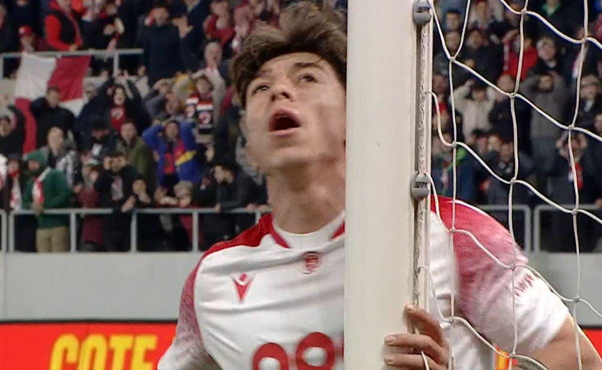 Amzăr, ratare rarisimă în Dinamo - Oțelul