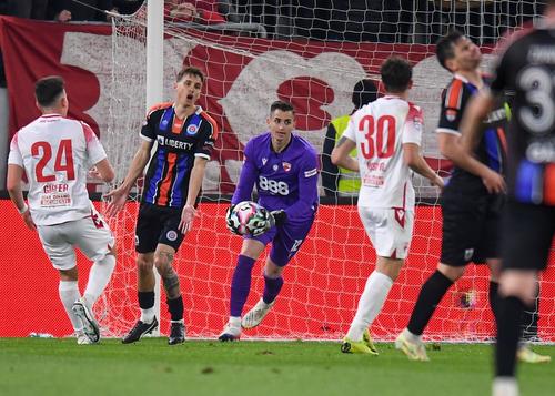 Dinamo - Oțelul. Foto: Raed Krishan