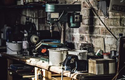 Amenajează-ți un atelier de lucru chiar în garajul tău