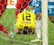 Primele două goluri din FCSB - Universitatea Craiova