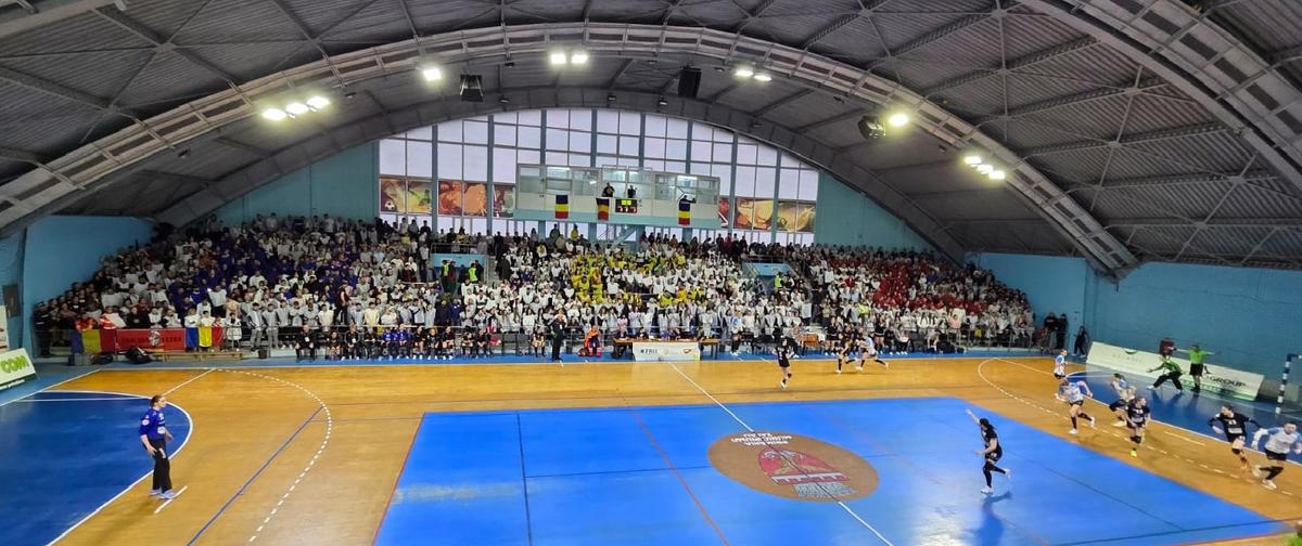Cristina Neagu și Gheorghe Tadici, moment special la Zalău