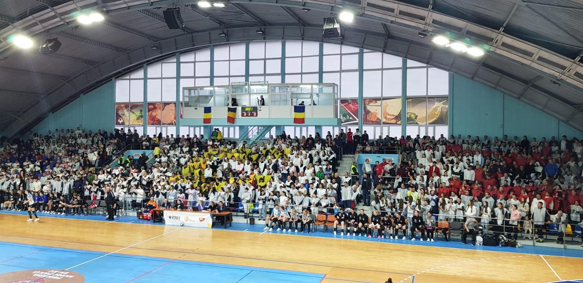 Cristina Neagu și Gheorghe Tadici, moment special la Zalău