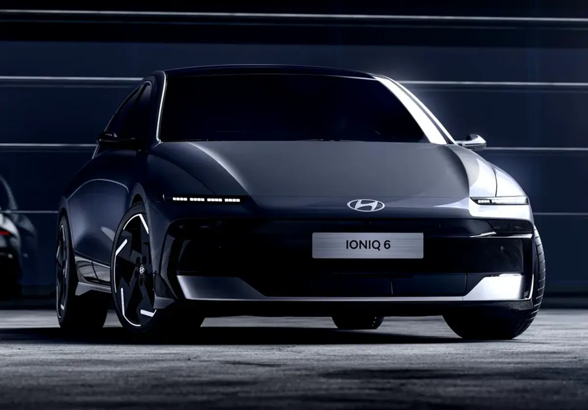 Mașina tot mai iubită de români a lansat un nou model! Are „bot de rechin” și e mai ieftină decât Toyota sau Nissan
