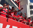 Imagini spectaculoase din Eindhoven: PSV a primit trofeul de campioană! Cum a fost fotografiat Dennis Man