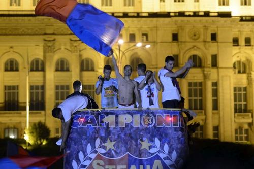 Pîrvulescu a câștigat de 3 ori campionatul cu FCSB, în perioada 2012-2015