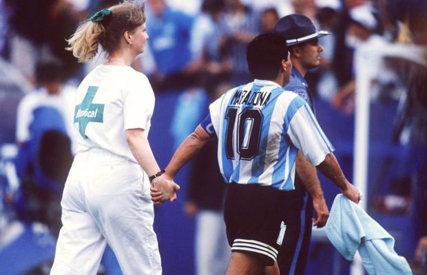 Acuzații dure: „Dopajul lui Maradona în 1994 a fost un teatru! Un boicot din partea FIFA”