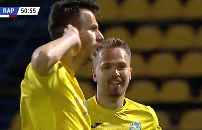 Dunărea Călărași - Rapid 3-2 » Rezultat miraculos în play-off, după două goluri inventate de arbitru și două penalty-uri neacordate!