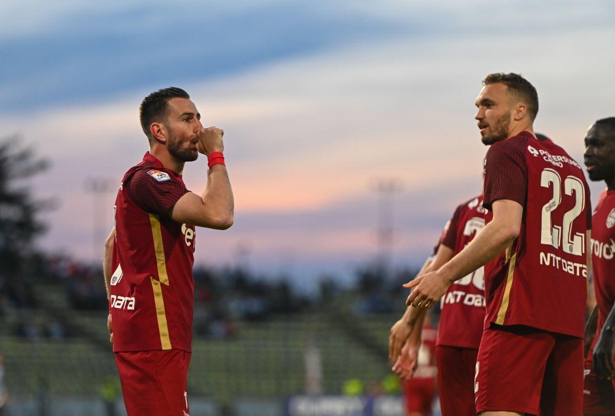 Manea și Deac s-au întrecut în glume după succesul din Trivale: „Cred că l-am supărat pe «Mister». Îi place 1-0 și să ne urcăm în autocar”