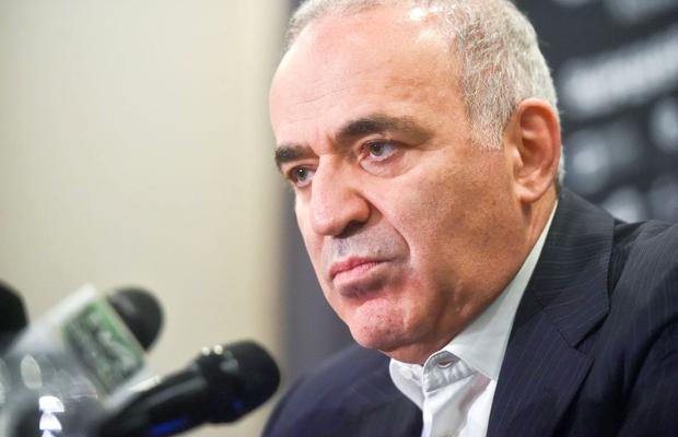 Garry Kasparov, dezvăluiri despre lupta anti-sistem, în interviul acordat Gazetei: „În acel moment, am încetat să mai fiu campion sovietic”