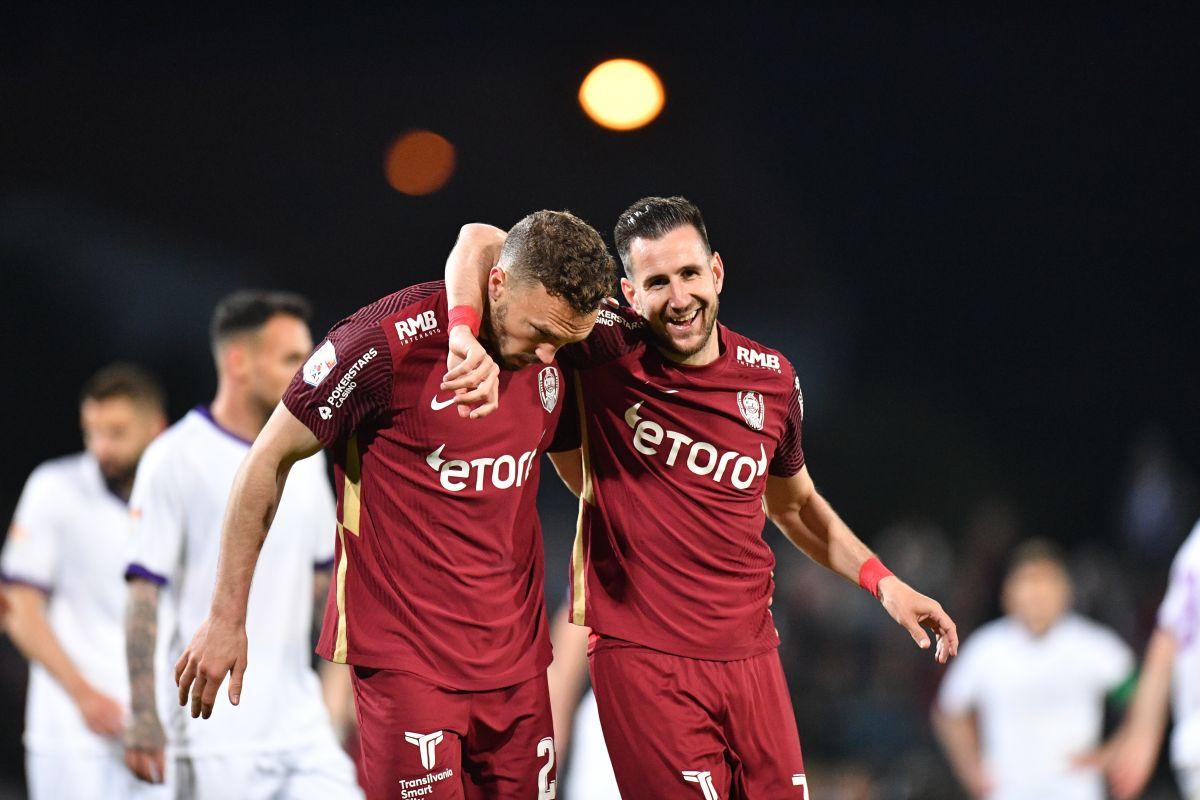Două recorduri stabilite azi de CFR Cluj » Seară istorică pentru Petrescu și formația din Gruia