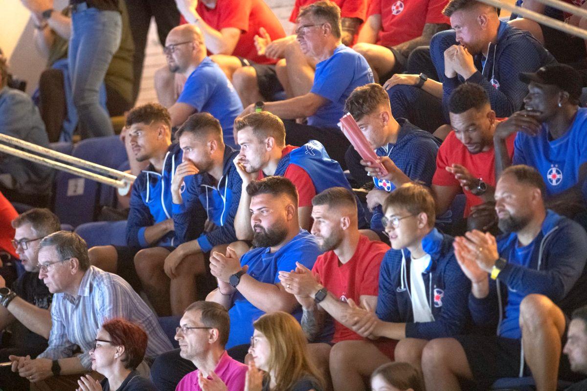 FCSB, alături de CSM București la meciul cu Esbjerg din Sala Polivalentă