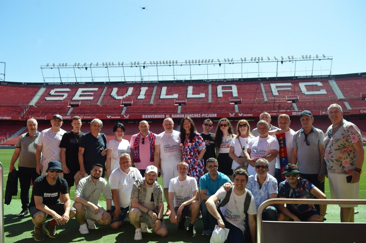 Întoarcerea unui erou » Gabi Balint a revenit după 37 de ani la Sevilla: 6 momente retrăite de la finala cu Barcelona alături de 20 de suporteri
