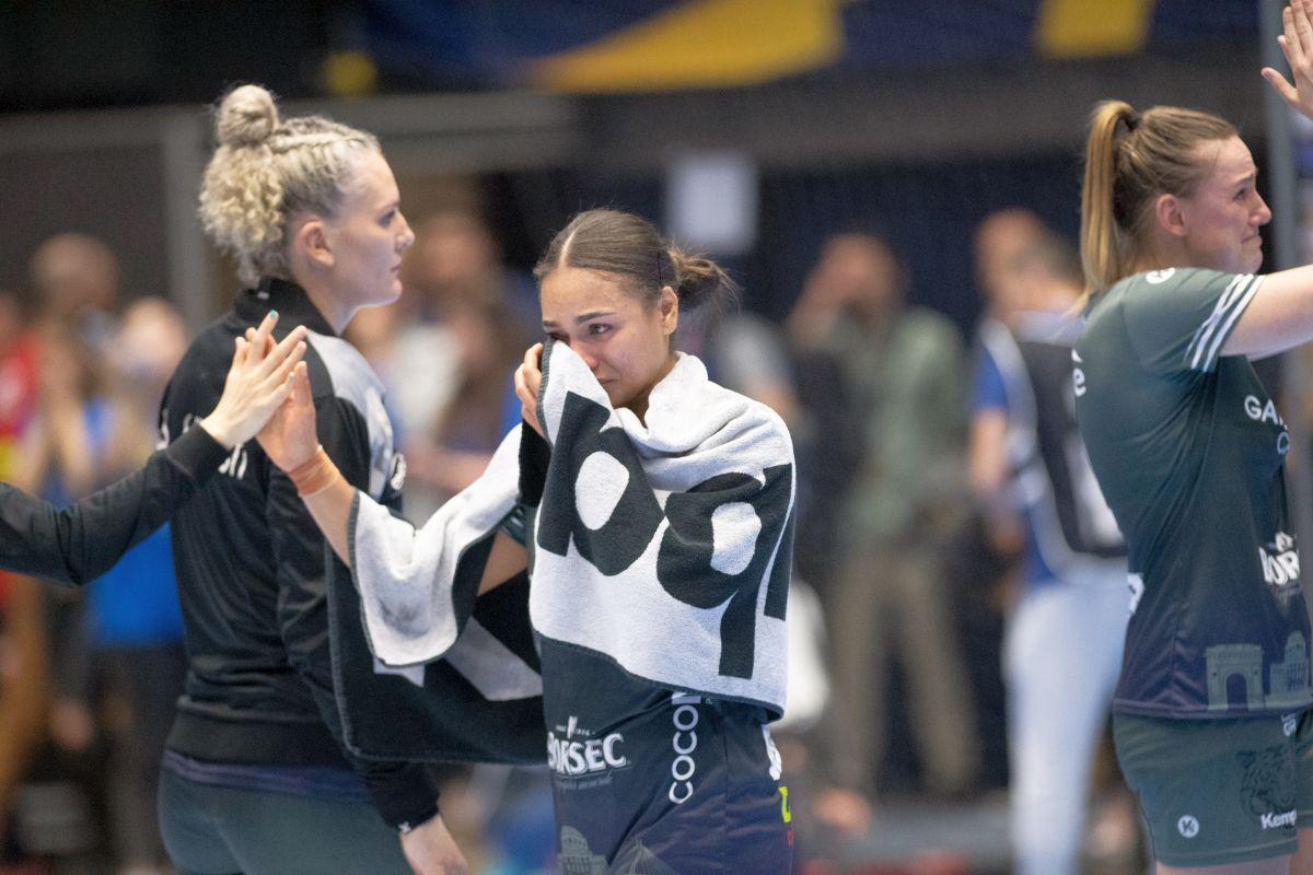 „Tigroaice” în suferință » Imagini surprinse la finalul meciului CSM București - Esbjerg