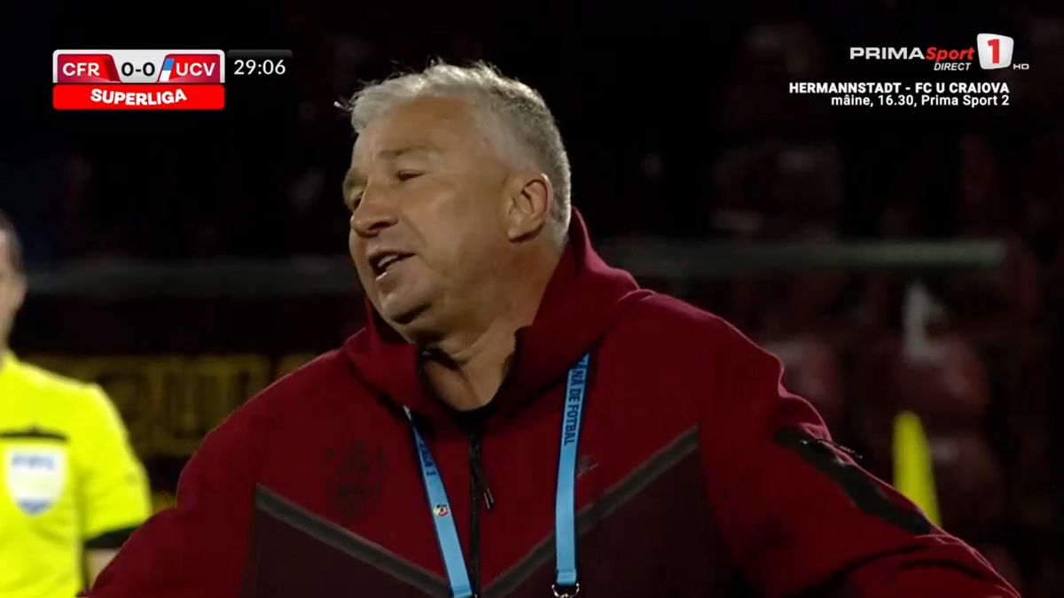 VAR a anulat un ROȘU pentru Ivan » Petrescu a izbucnit: nervi și înjurături în toate direcțiile! Nu va sta pe bancă cu FCSB