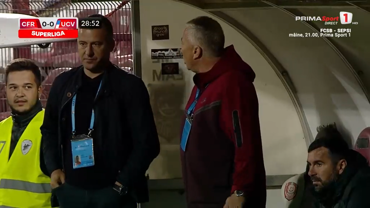 Dan Petrescu, criză de nervi în CFR - CSU Craiova + faultul lui Andrei Ivan