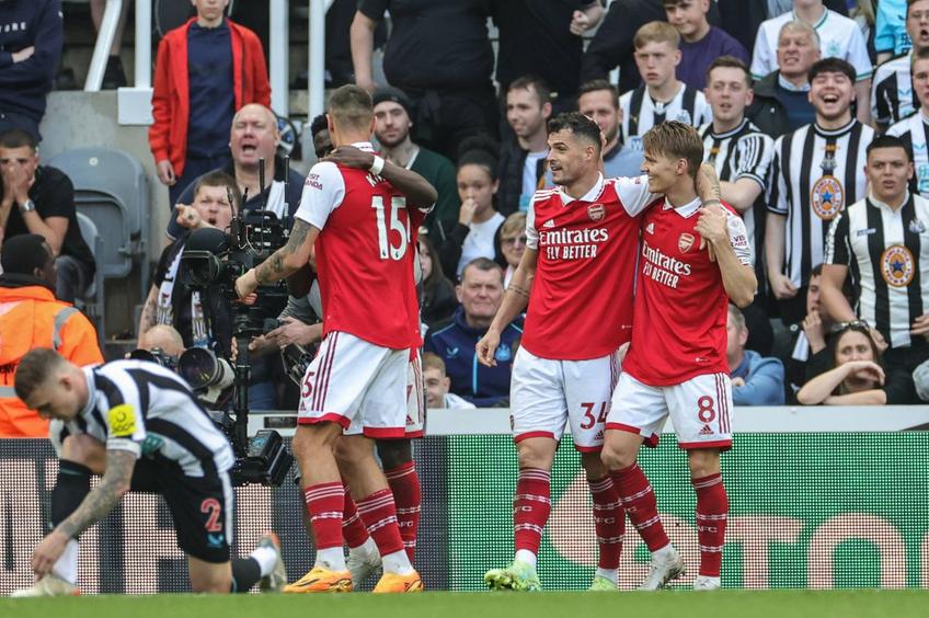 Newcastle și Arsenal se întâlnesc azi, de la 18:30, în runda #35 din Premier League. Duelul e liveTEXT pe GSP.ro