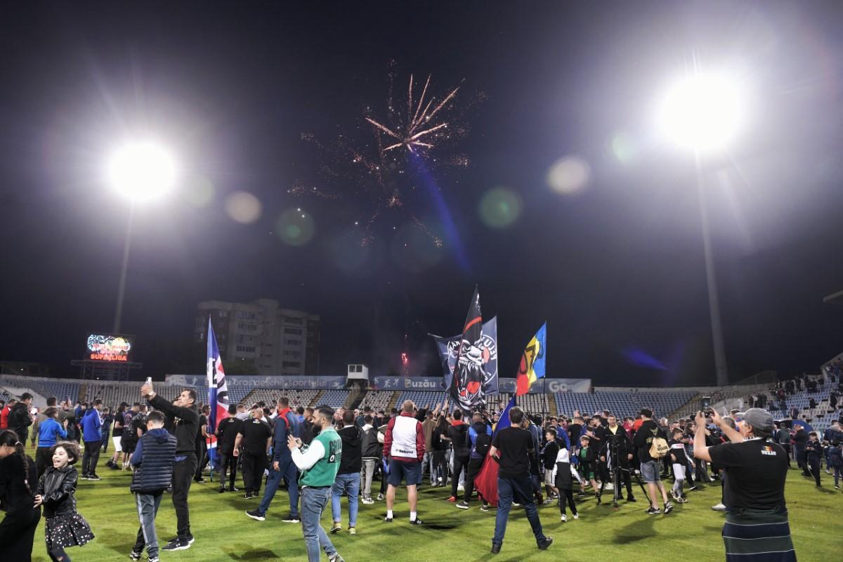 Gloria Buzău - Unirea Slobozia, gazdele obțin promovarea