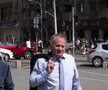 Valentin Ceausescu, cu țigara în mână  - Steaua 7 mai / FOTO: GSP.ro