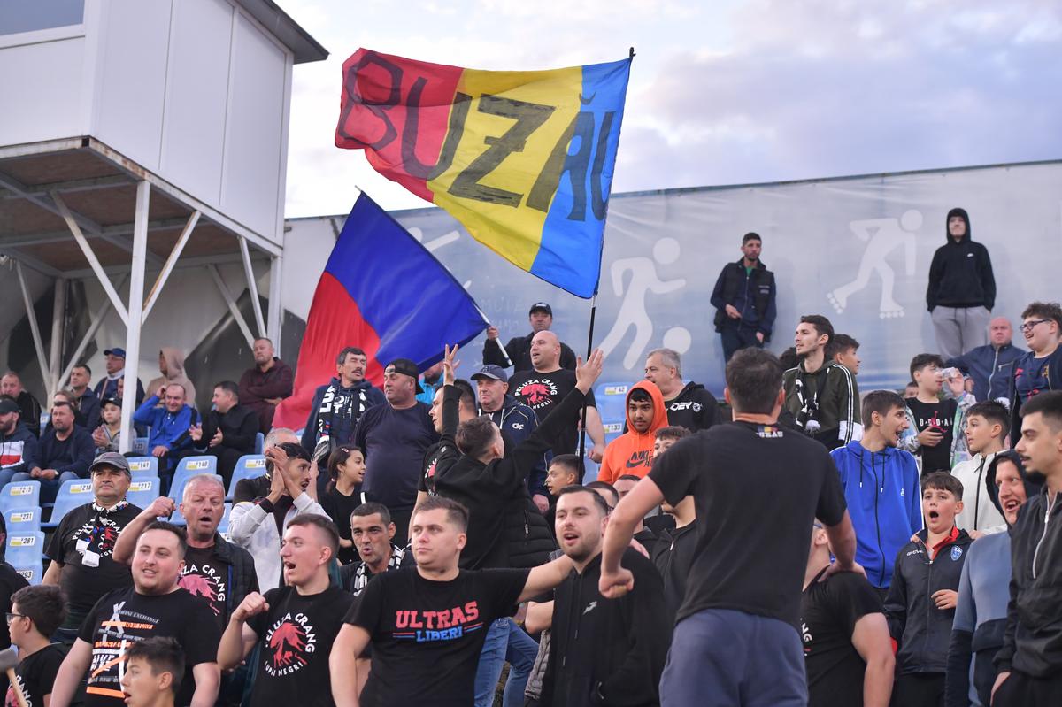 S-a stabilit și a doua promovată direct în Liga 1! » În Moldova nu, în Superligă da! Buzăul revine în primul eșalon fotbalistic după 15 ani