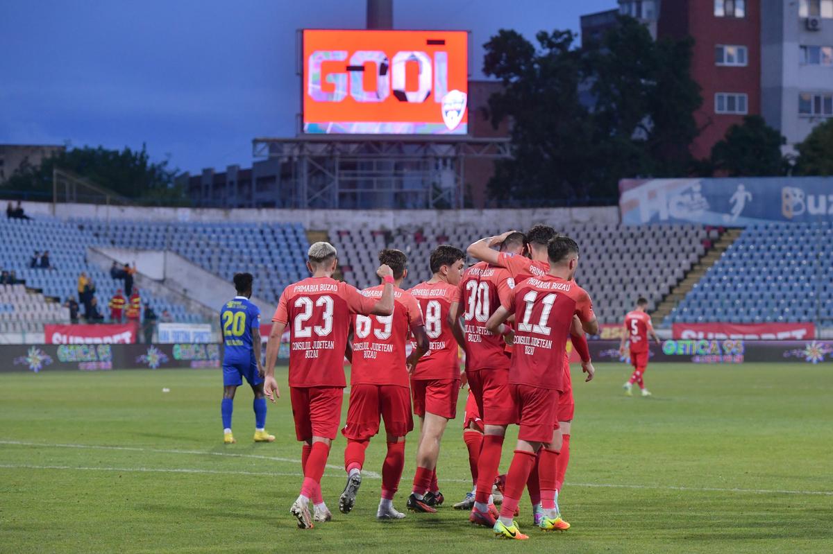 Prepeliță, după ce a readus Buzăul în prima ligă: „Sunt superstițios, n-am vrut să fac asta!”