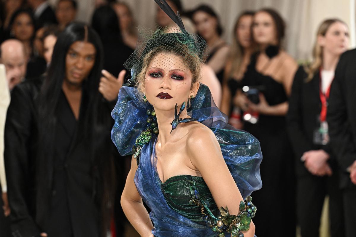 Rochia Serenei Williams a aruncat în aer Met Gala! Sharapova a scos telefonul: „Unde e?”