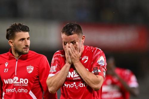 Dezamăgirea dinamoviștilor după remiza cu U Cluj (3-3)