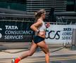 Atleta le răspunde celor care au hărțuit-o că a alergat în „bikini” la Maratonul Londrei: „Trebuia să port trening?”