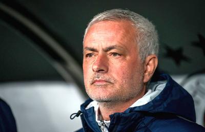 Ce impact au modificările aduse azi în Legea educației fizice și sportului? » Mourinho poate antrena de azi în Superliga! + Bani mai mulți pentru arbitri