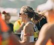 Atleta le răspunde celor care au hărțuit-o că a alergat în „bikini” la Maratonul Londrei: „Trebuia să port trening?”