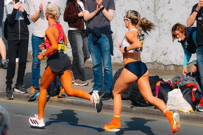 Holly Archer la Maratonul Londrei / Foto: Instagram