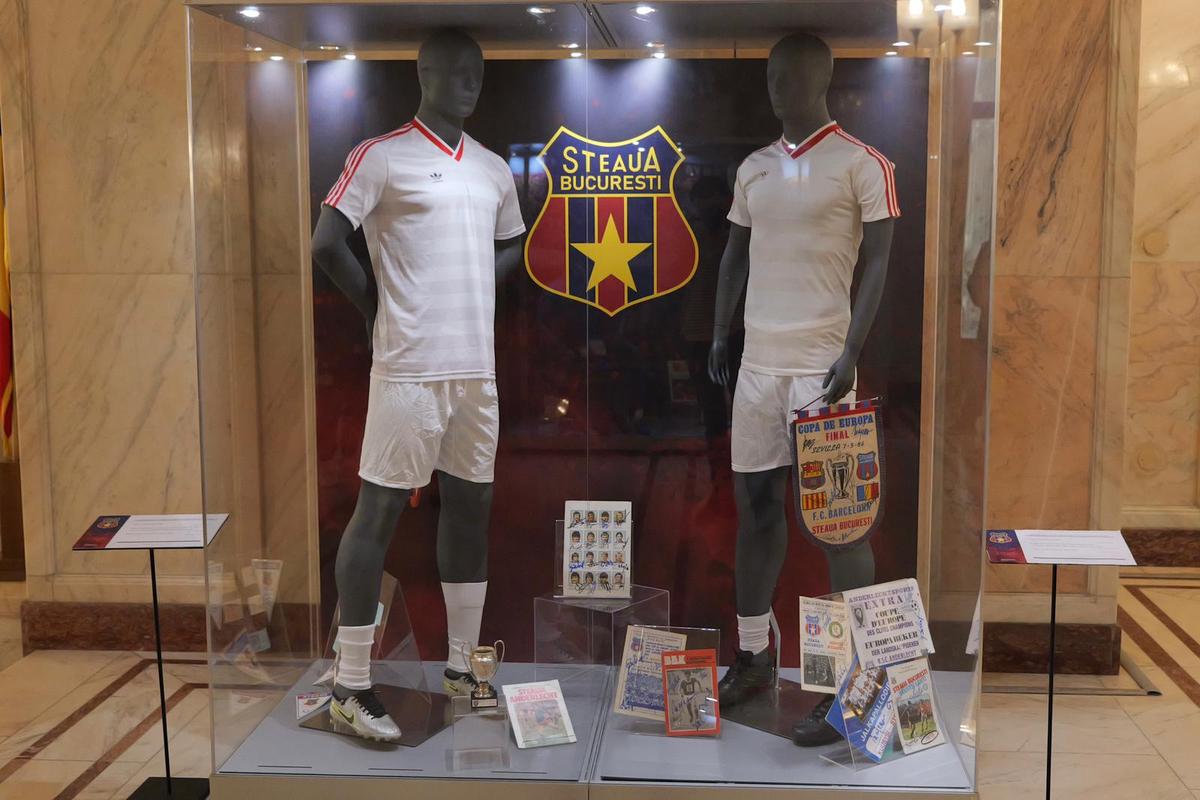 „«Steau» București, apoi Steaua «Budapest». După finală, întreaga lume a reținut numele campioanei” » Eroilor de la Sevilla le-au fost înmânate monede aniversare