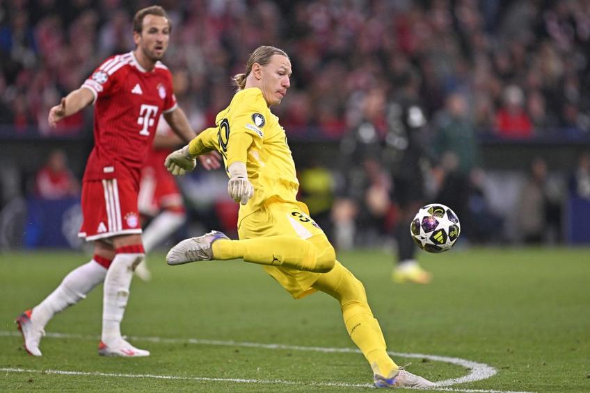 Matvey Safonov și Harry Kane în Bayern Munchen -PSG / Foto: Imago Images
