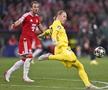 Matvey Safonov și Harry Kane în Bayern Munchen -PSG / Foto: Imago Images