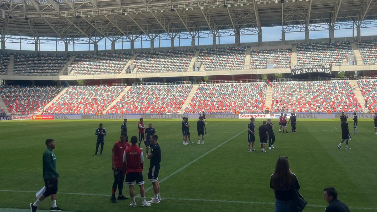 Fanii la Steaua - Sepsi, aniversare de 40 ani a câștigării Cupei Campionilor Europeni