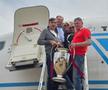 Victor Pițurcă și Ștefan Iovan, reîntâlnire emoționantă după 40 de ani cu echipajul Tarom care i-a adus de la Sevilla / Facebook Steaua București
